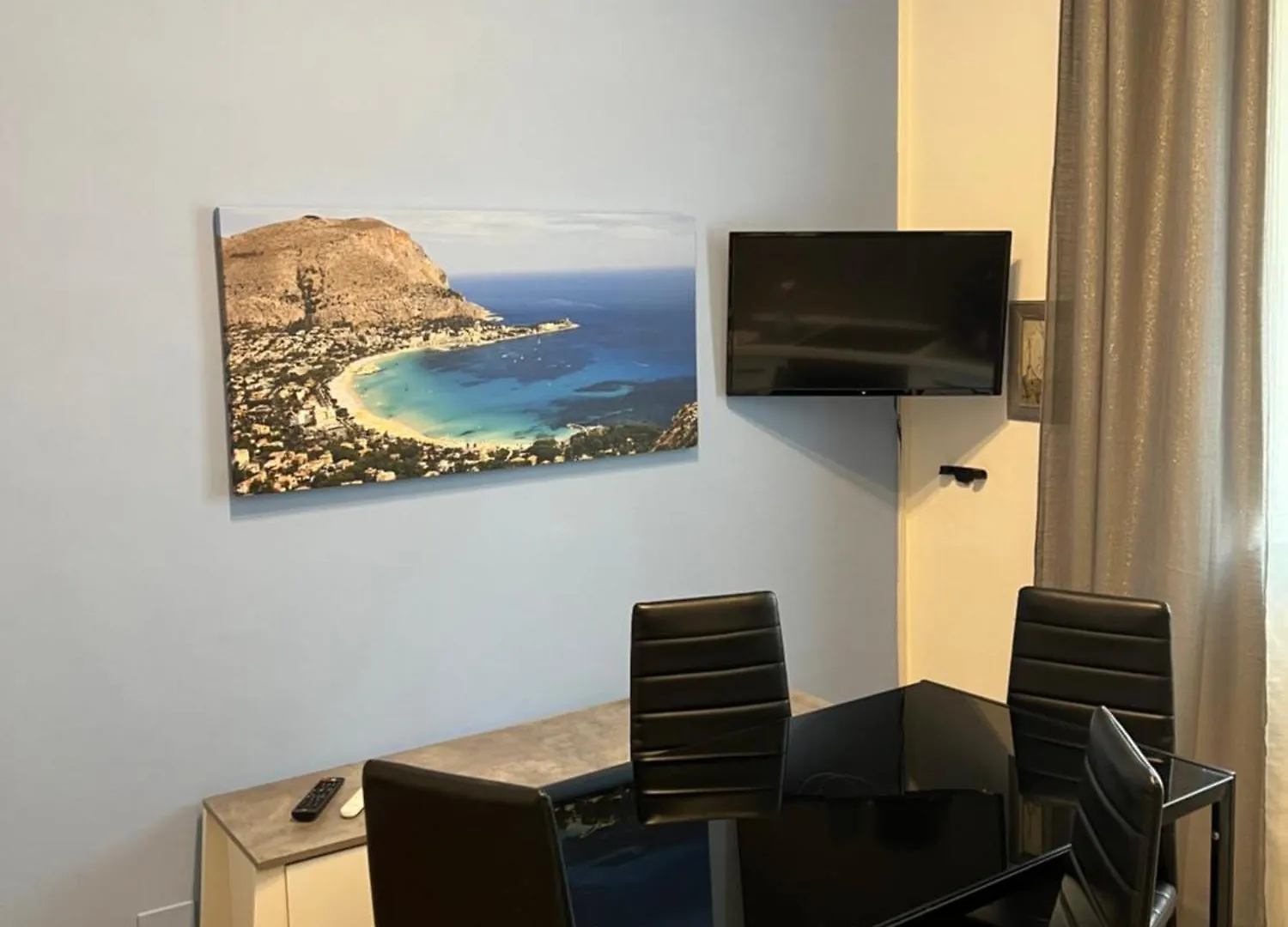 Via Serradifalco, Zona Via Dante Palerme Hébergement de vacances